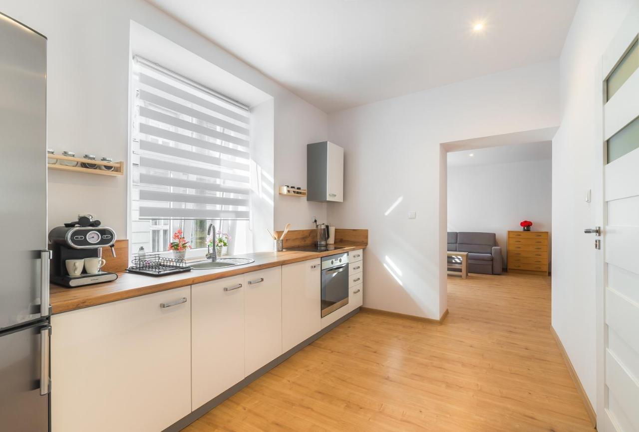 Apartament Srodmiescie แชมิตช์ ภายนอก รูปภาพ