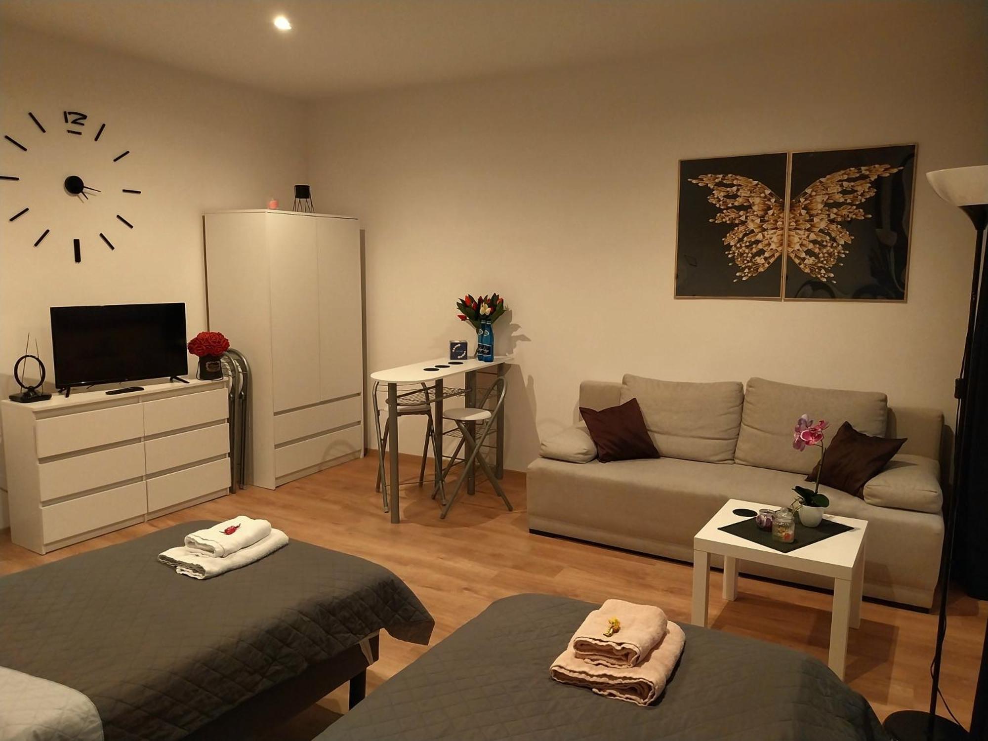 Apartament Srodmiescie แชมิตช์ ภายนอก รูปภาพ